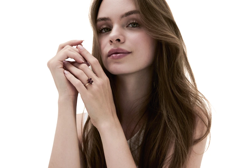 Yellow Gold Ring — Women, Red Blossom — View ring 5